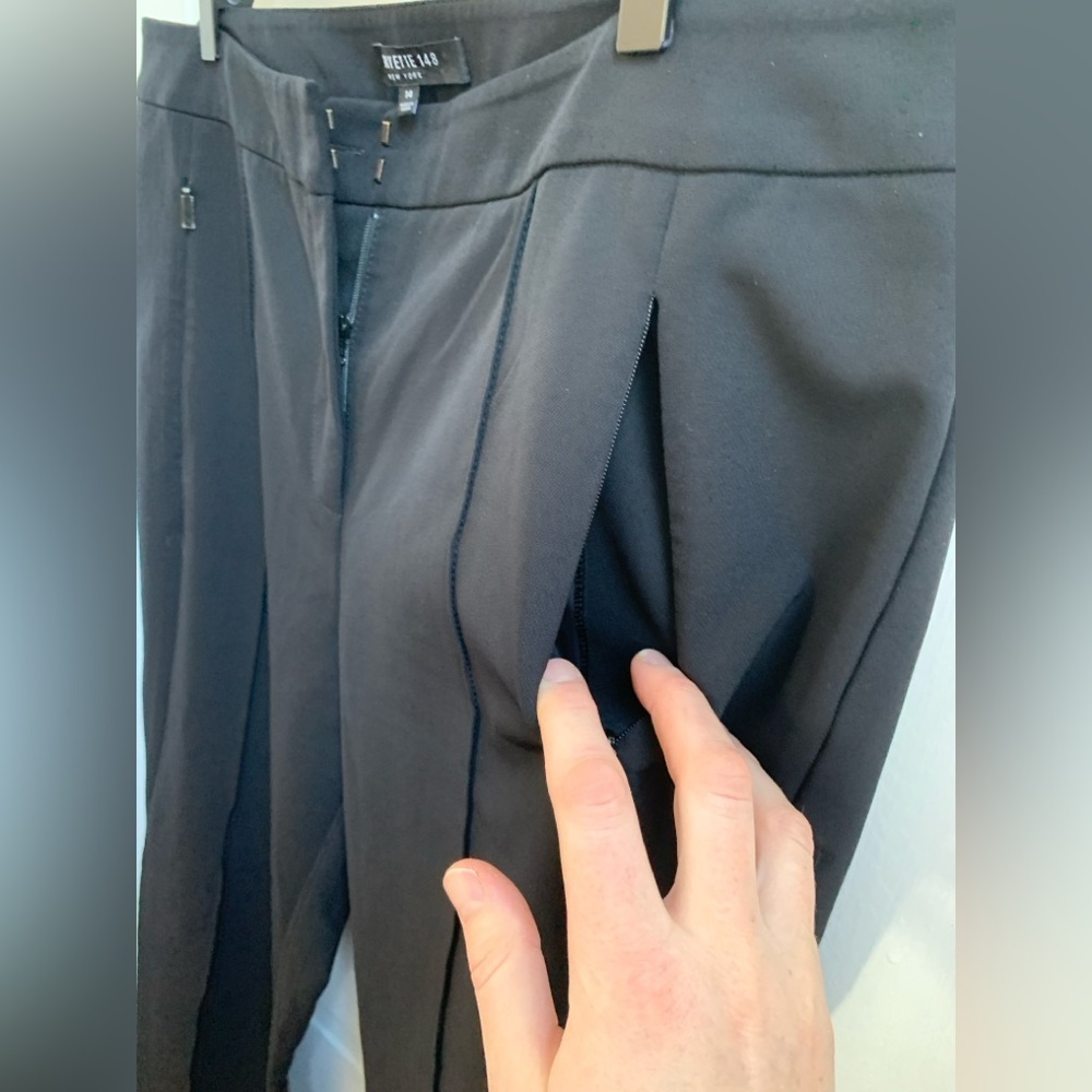Lafayette 148 Pleated Trousers Black Size 14 - Picture 6 of 7